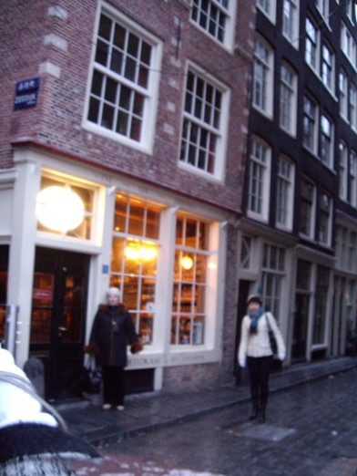 Утренний Амстердам. Утренний Амстердам.